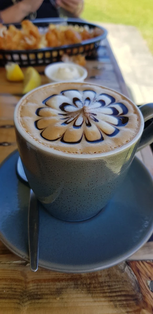 Flat White, Wallabi Point Coastal Cafe