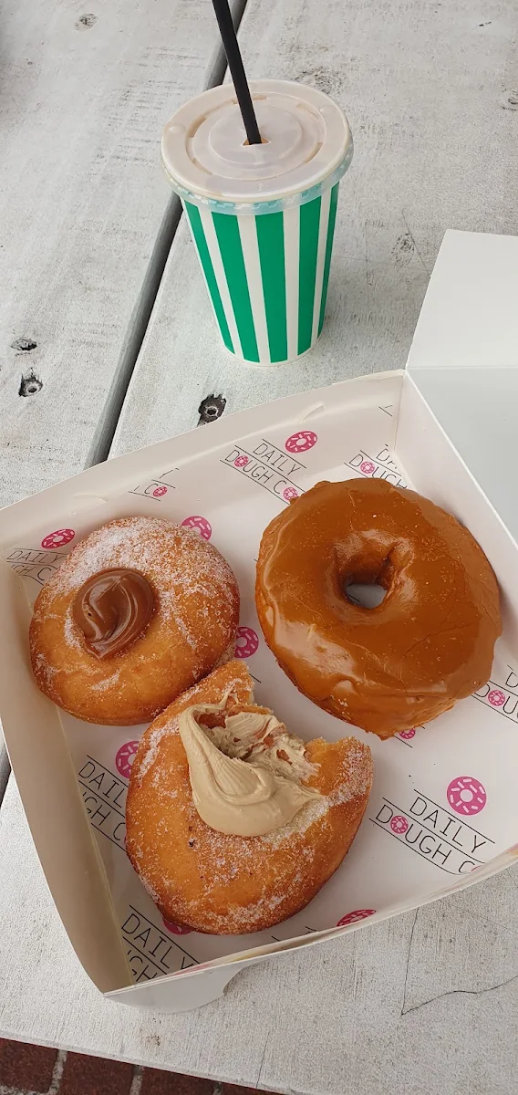 Donuts, Wyong Milk Factory