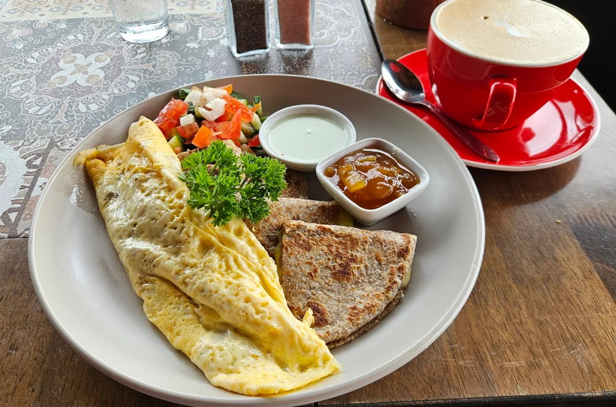 Highlights, Pacific paradise Indian restaurant & cafe