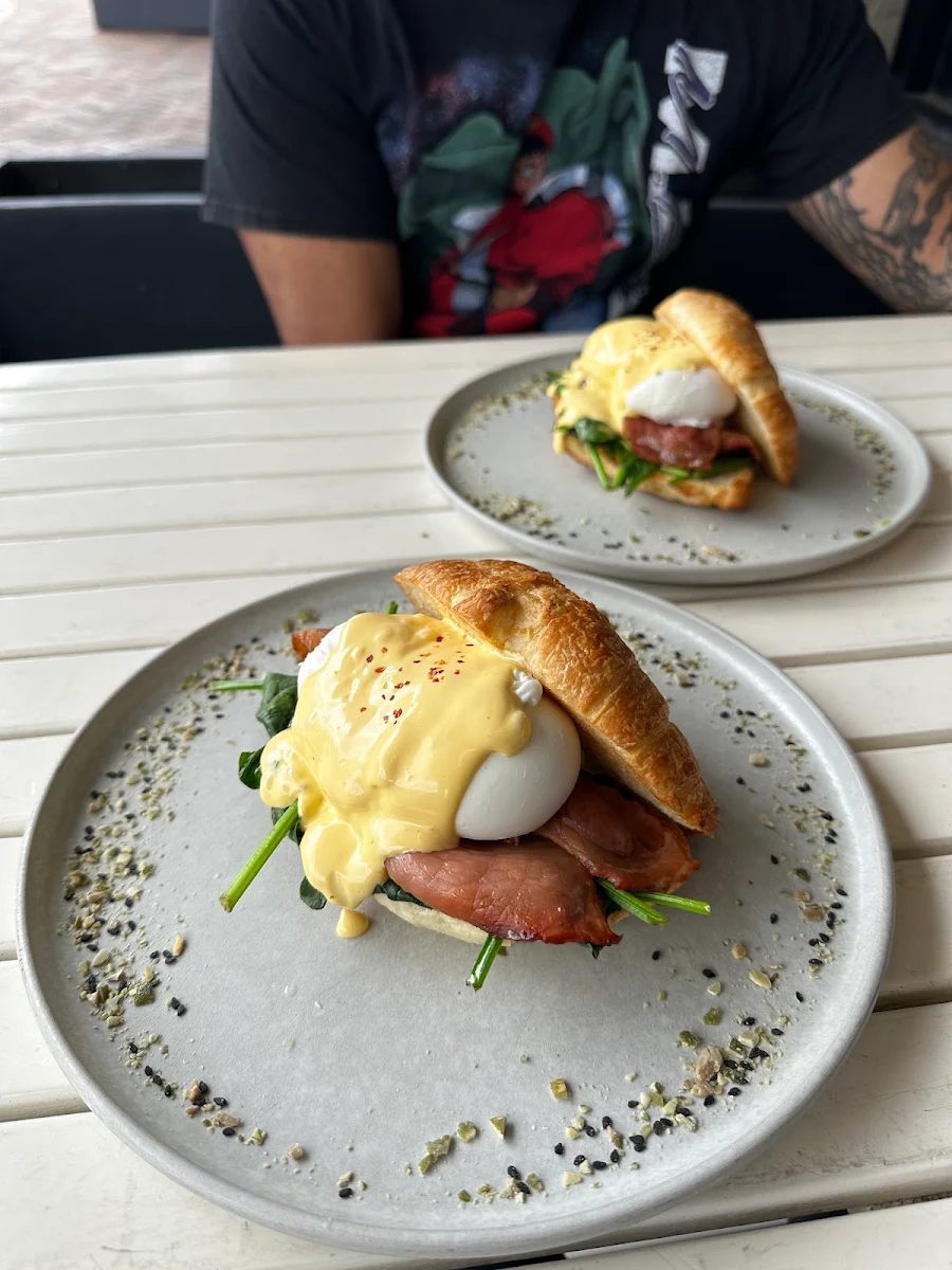 Croissant Eggs Benedict