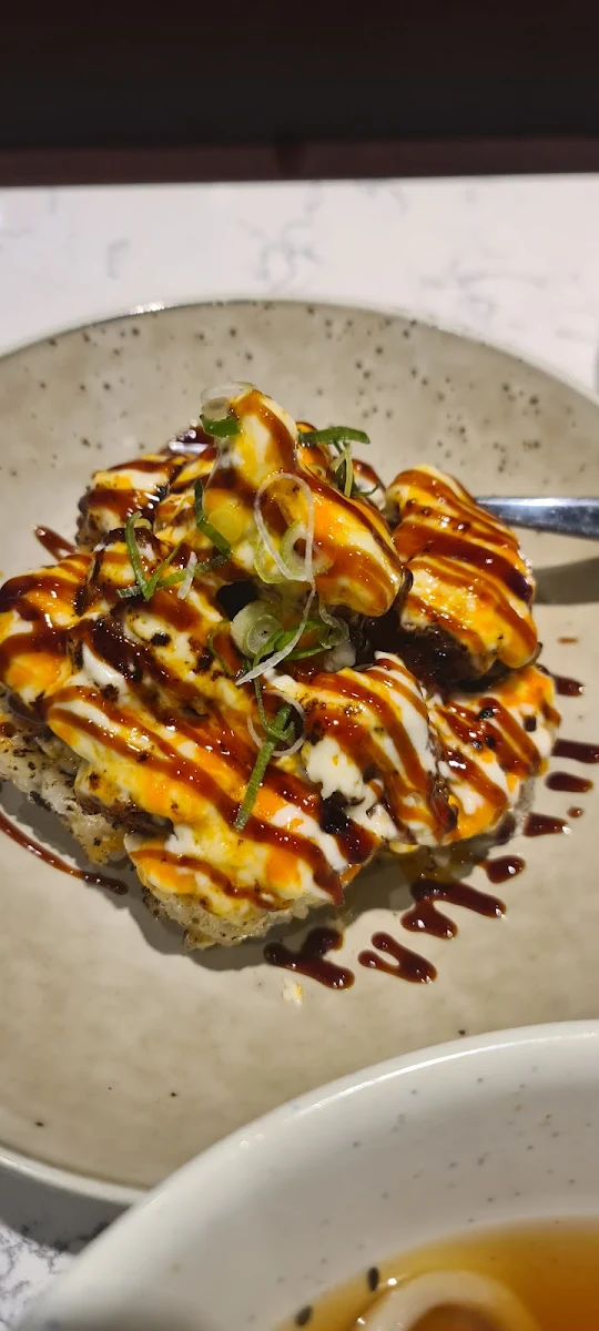Volcano Roll, Sushi break
