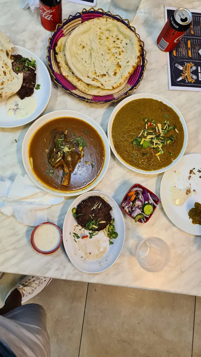 Highlights, Curry in Carlton
