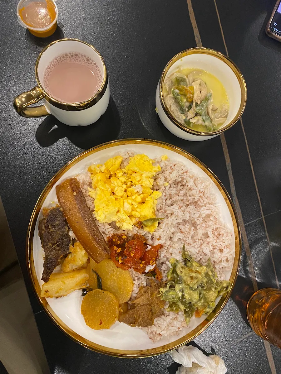 Highlights, Dragon Chef - Bhutanese Restaurant