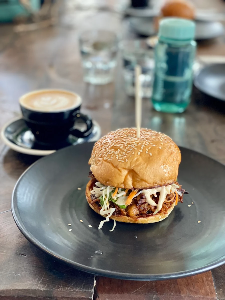 Pulled Pork Burger