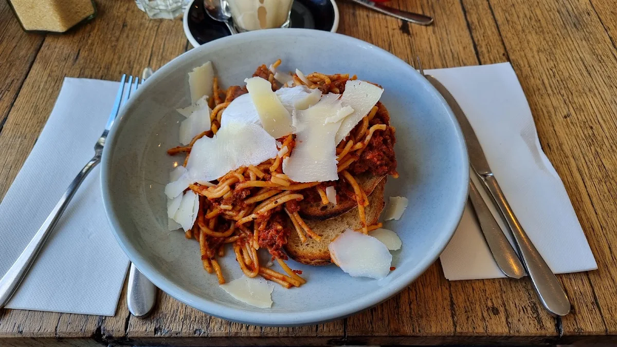 Spaghetti Bolognese on Toast