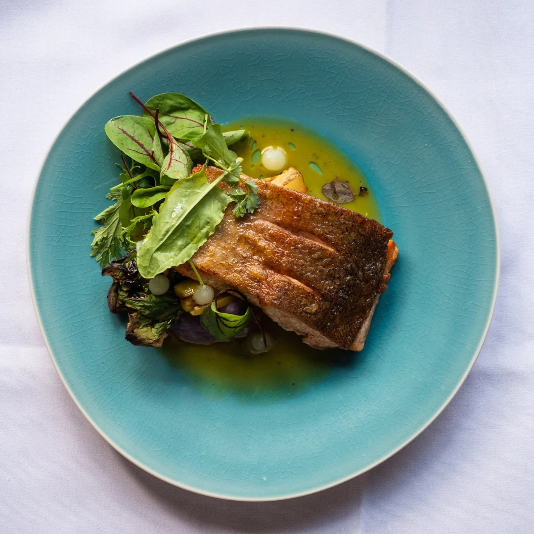Highlights, Harvest Restaurant