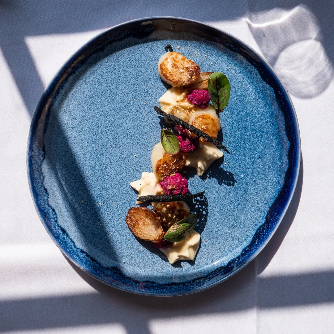 Highlights, Harvest Restaurant