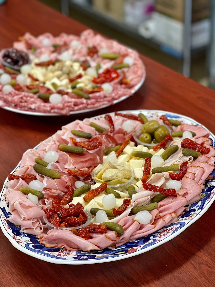 Highlights, Loria Continental Delicatessen