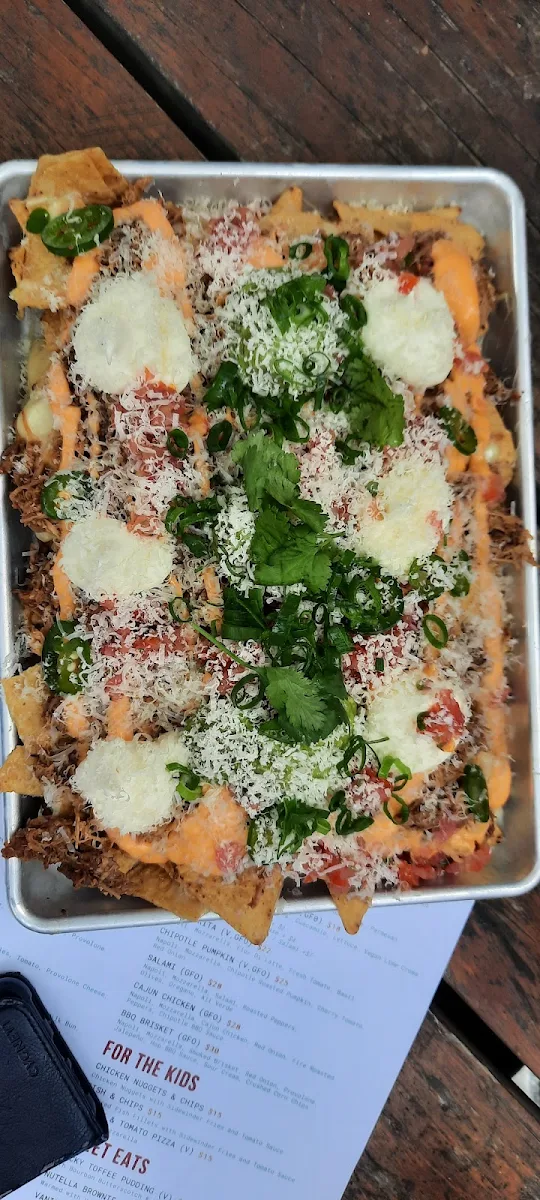 Mega Nachos, Hop Temple