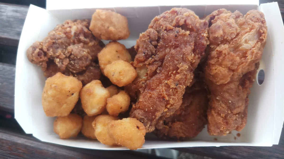 Highlights, Red Rooster Pakenham (Cardinia Lakes)