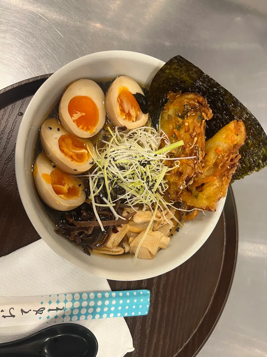 Highlights, Sushi Regal