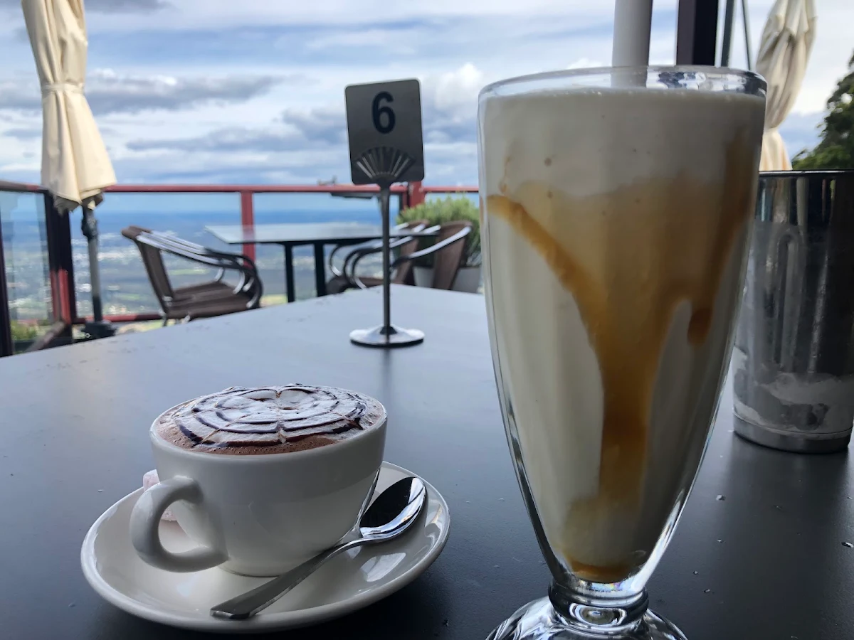 Highlights, Cambewarra Tea Room