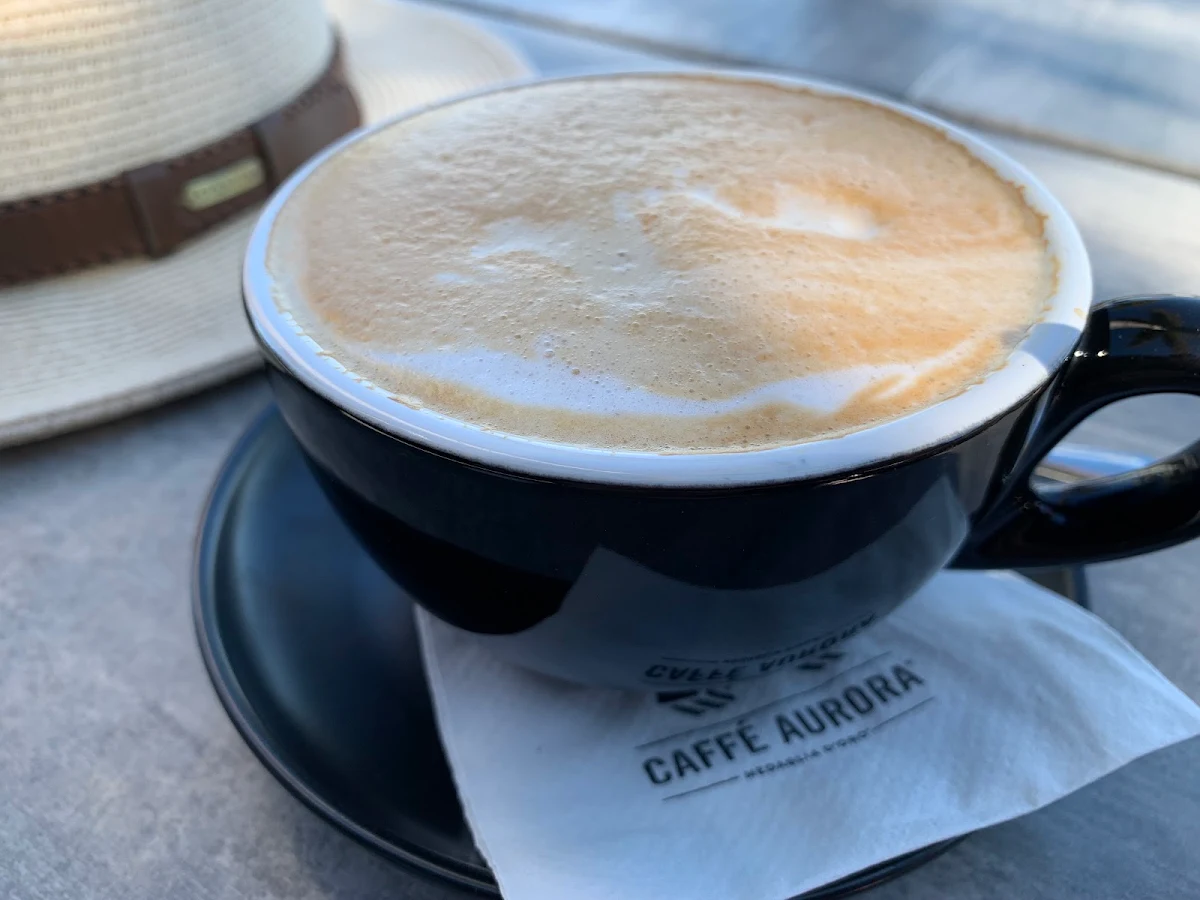 Flat White, Hope Island Blue Water Grill