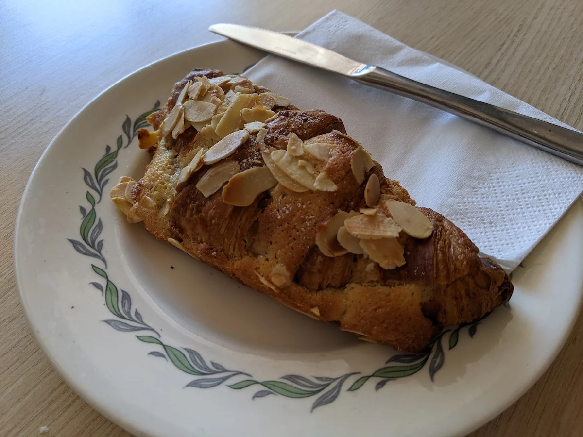 Hot Chocolate & Almond Croissant