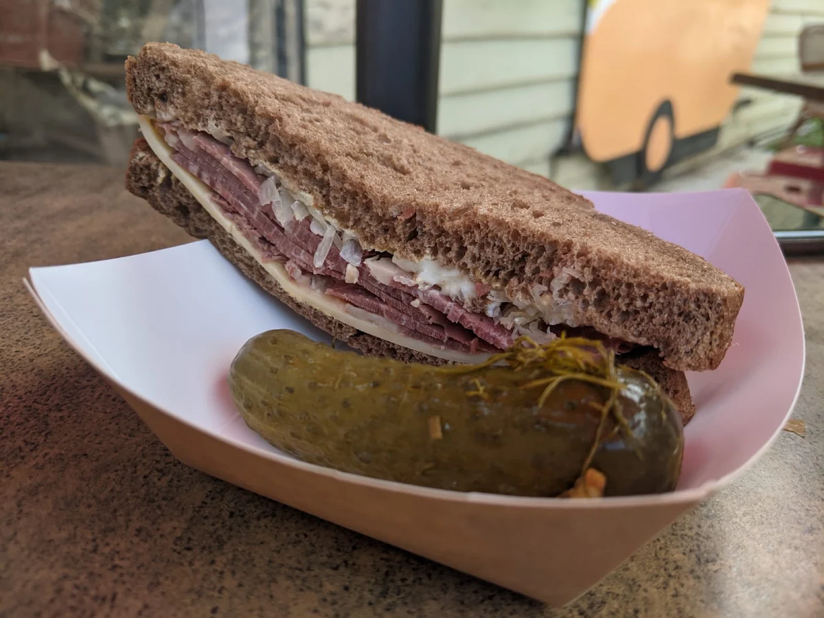 Reuben Sandwich Cabra Vertiginosa