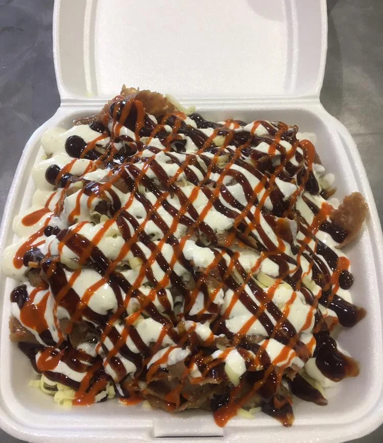 Mixed HSP with Garlic Chilli & BBQ Sauce