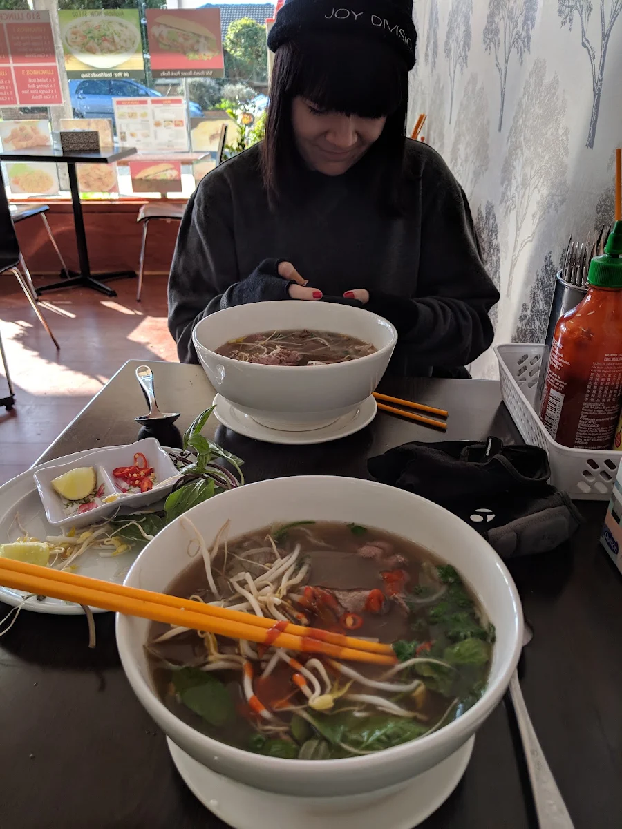 Pho, V N Rolls - Bakery & Cafe