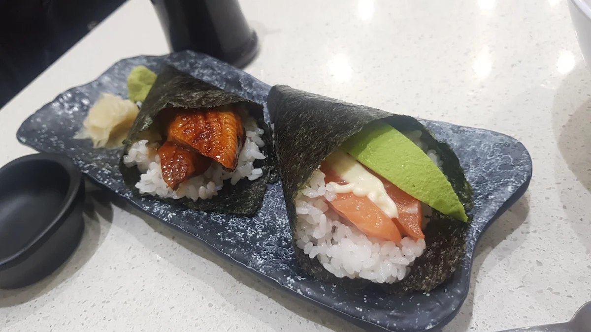 Hand Roll