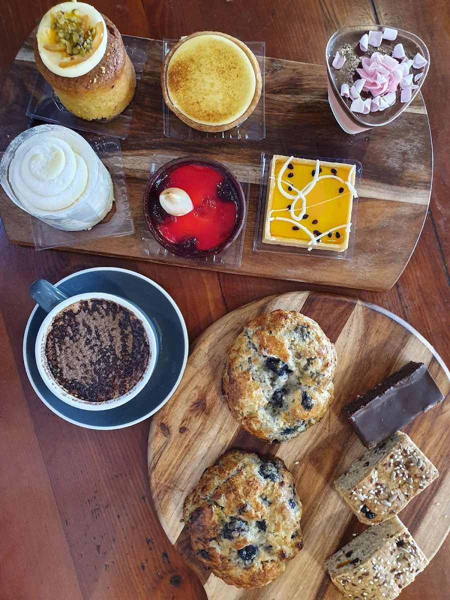 Highlights, The Old Dog Cafe