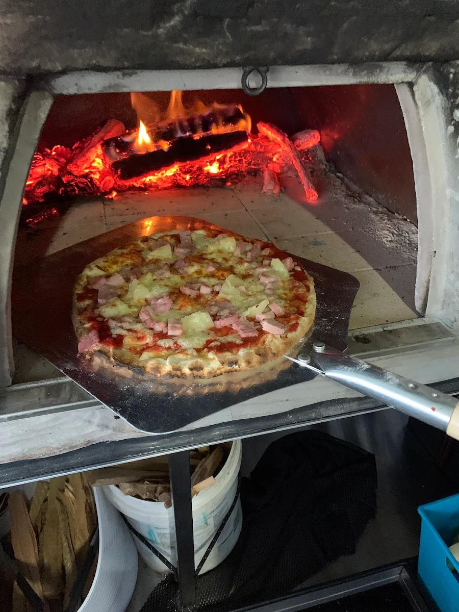 Highlights, Southies Woodfire Pizza