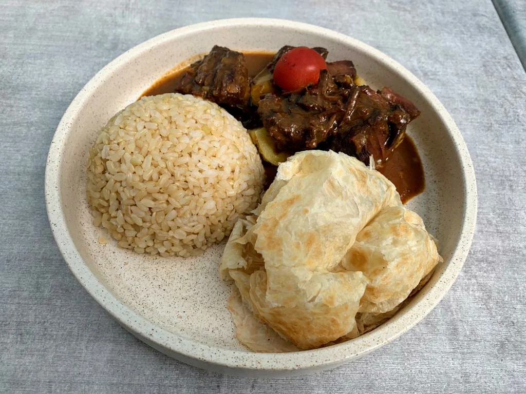 Massaman Curry Beef with Brown Rice and Roti