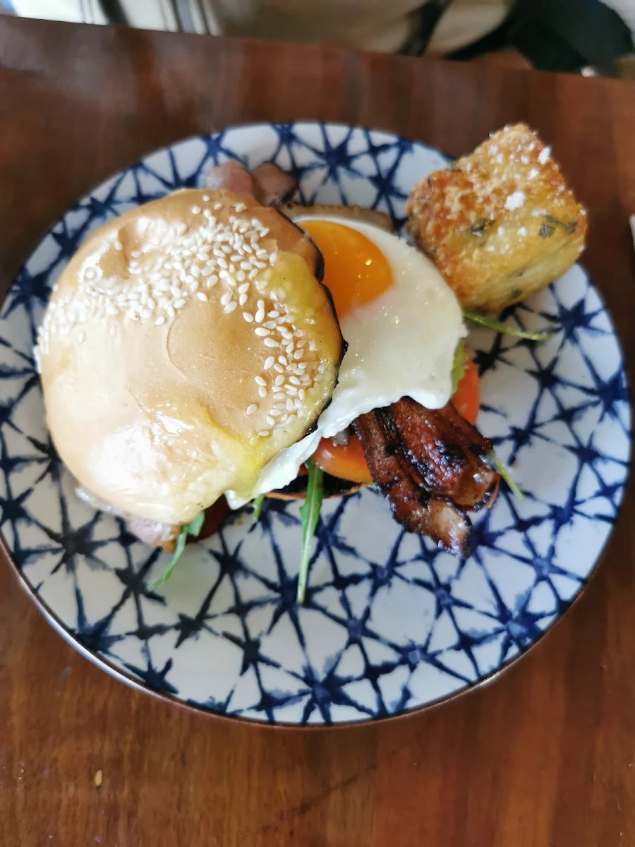 Breakfast Roll, Blue Swimmer at Seahaven