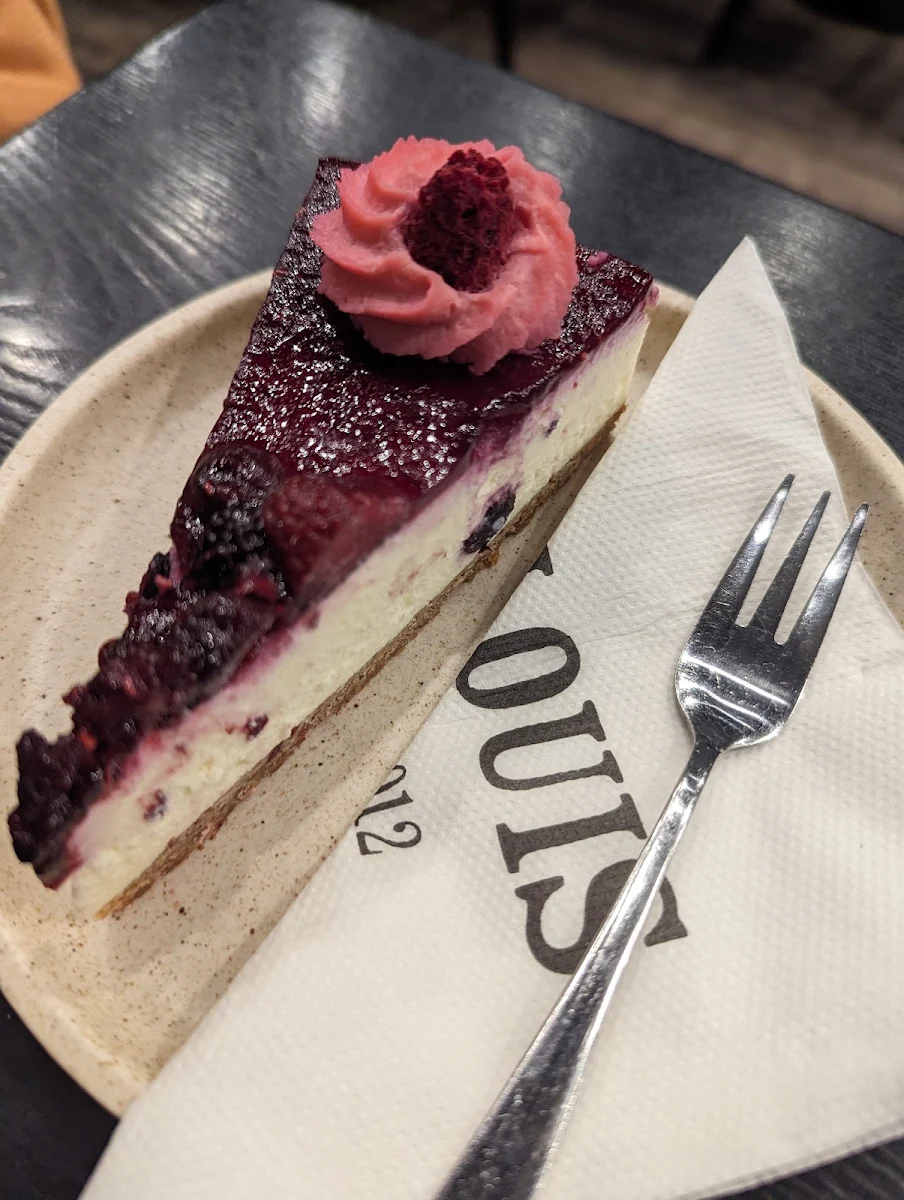 Blueberry Cheesecake Slice