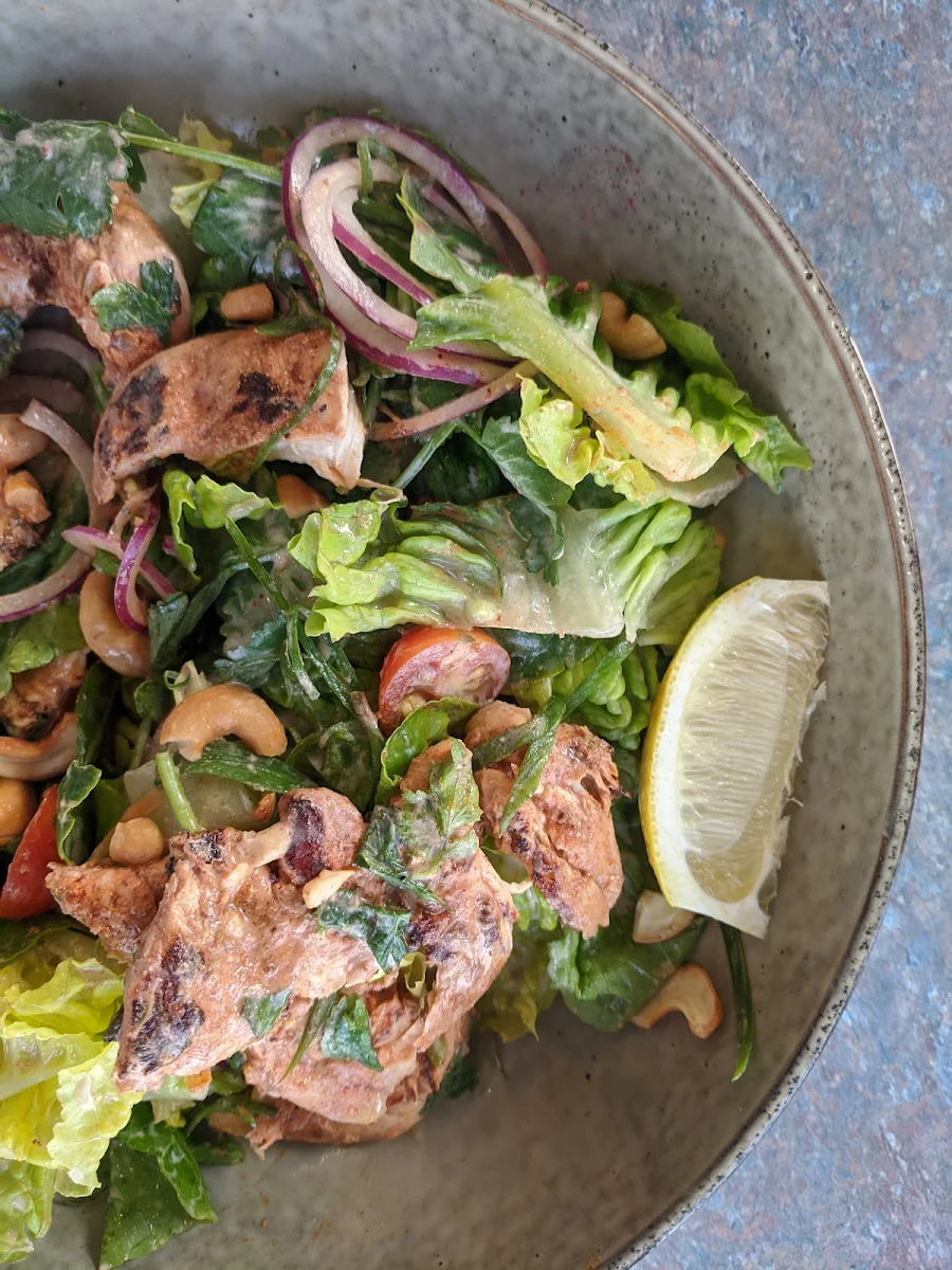 Tandoori Chicken Salad