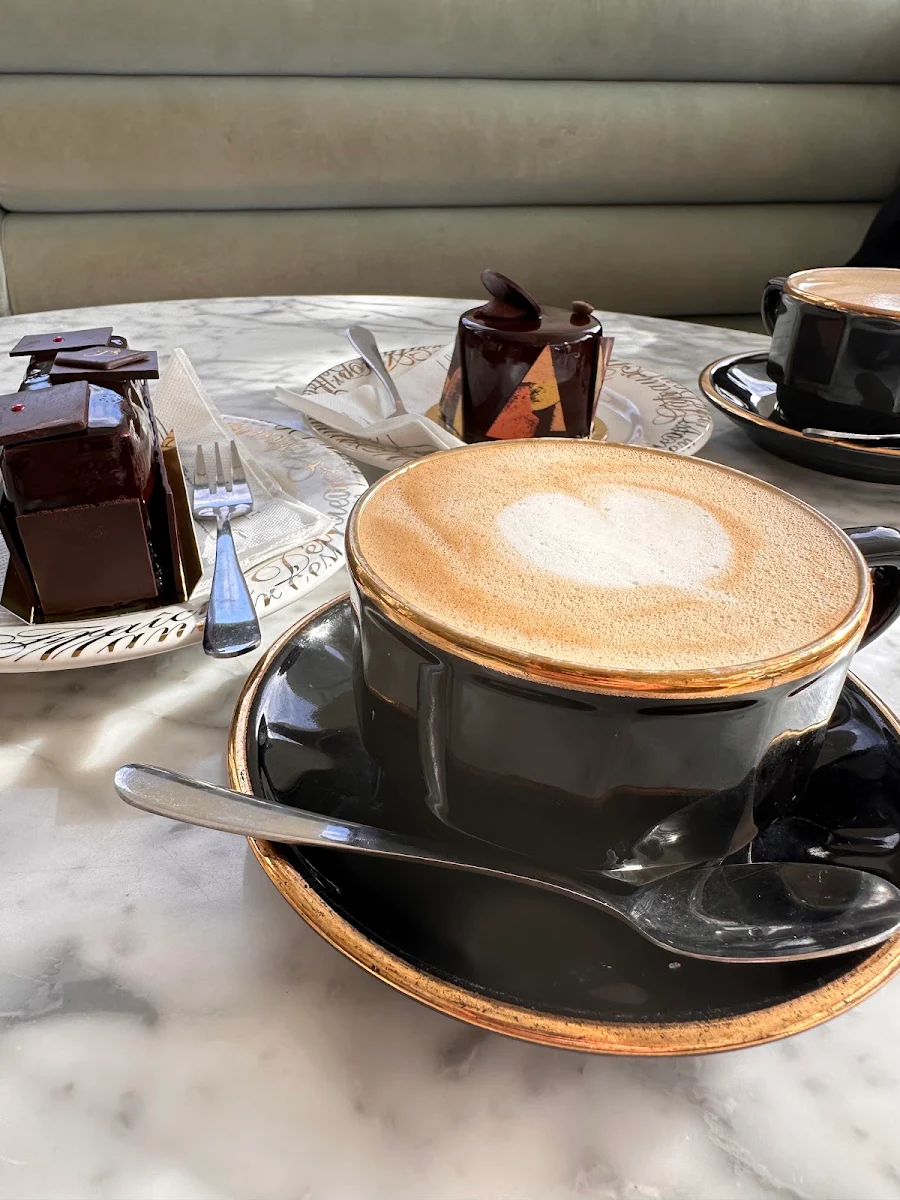 Highlights, Laurent Bakery Albert Park