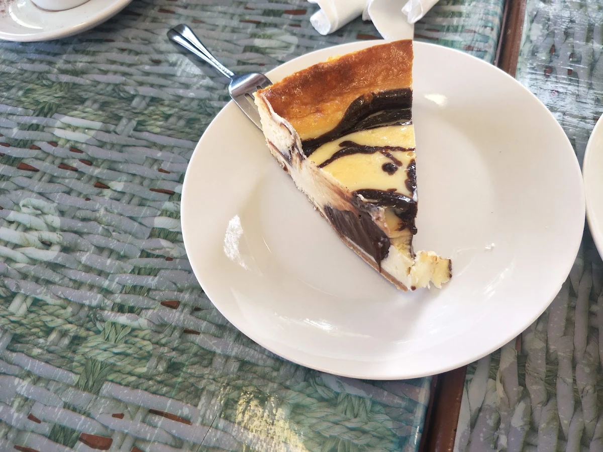 Highlights, The Big Apple Cafe