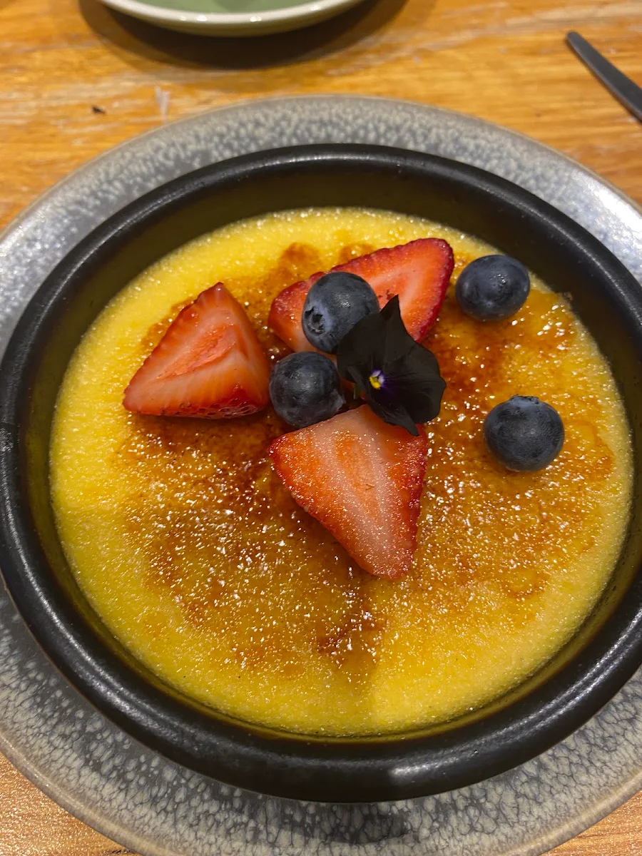 Creme Brulee, Mr Brooks Stonegrill & Bar