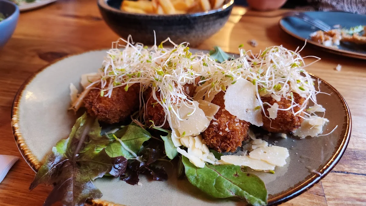 Croquettes, Mr Brooks Stonegrill & Bar