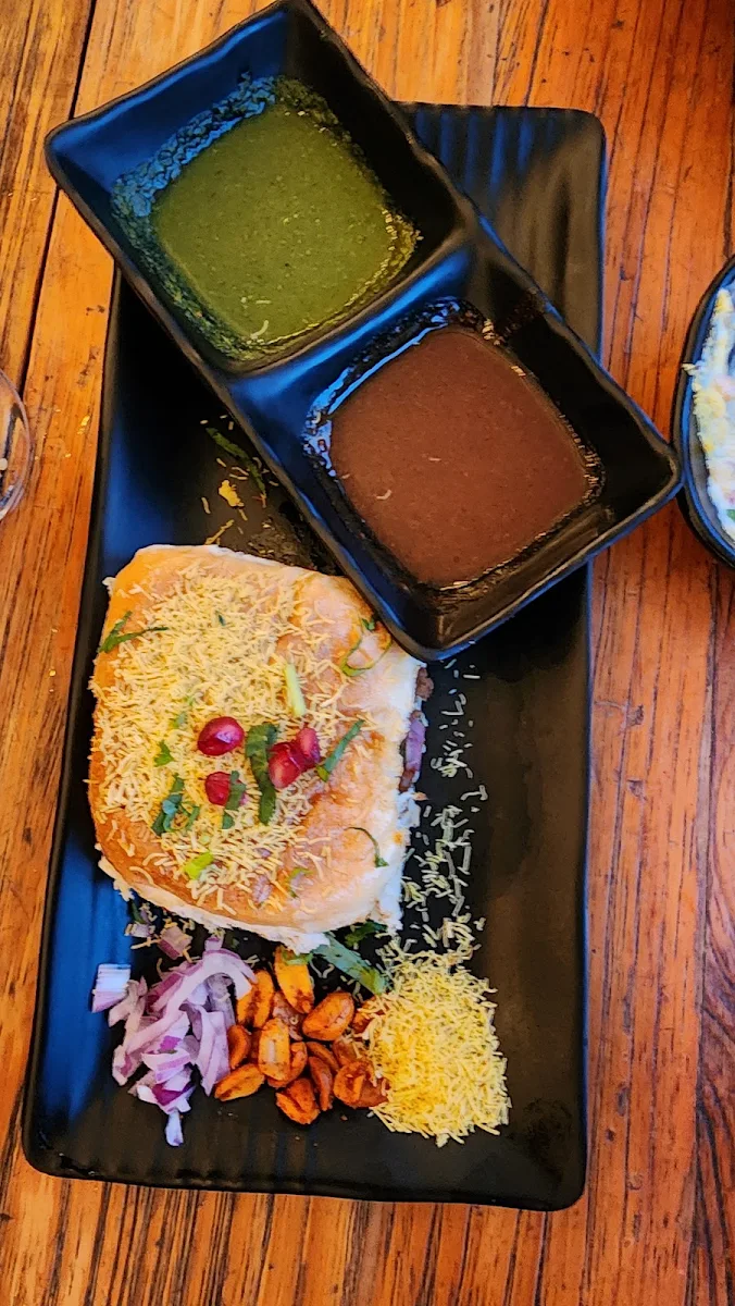 Dabeli, Chatkazz Bella Vista
