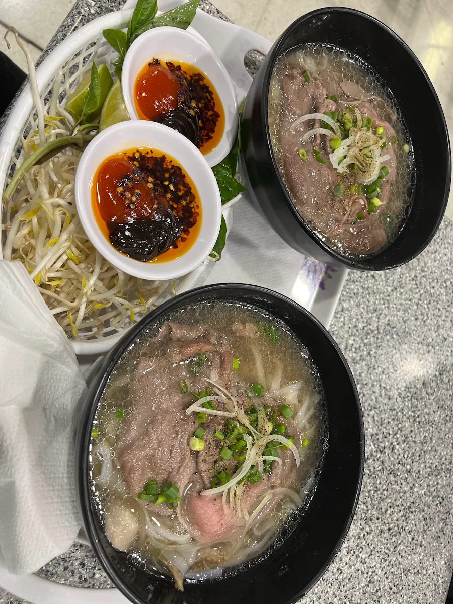 Highlights, Pho Penrith