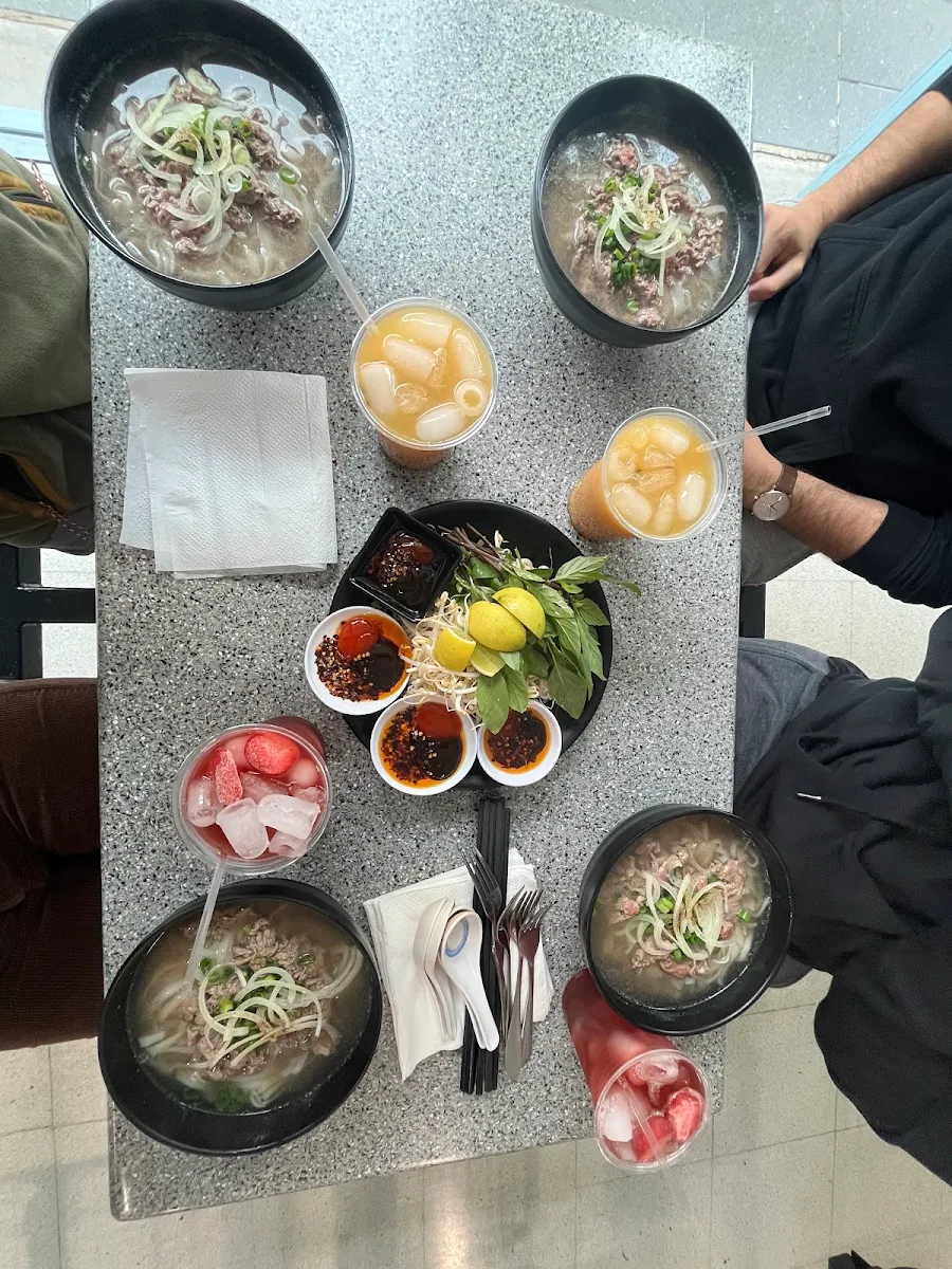 Highlights, Pho Penrith