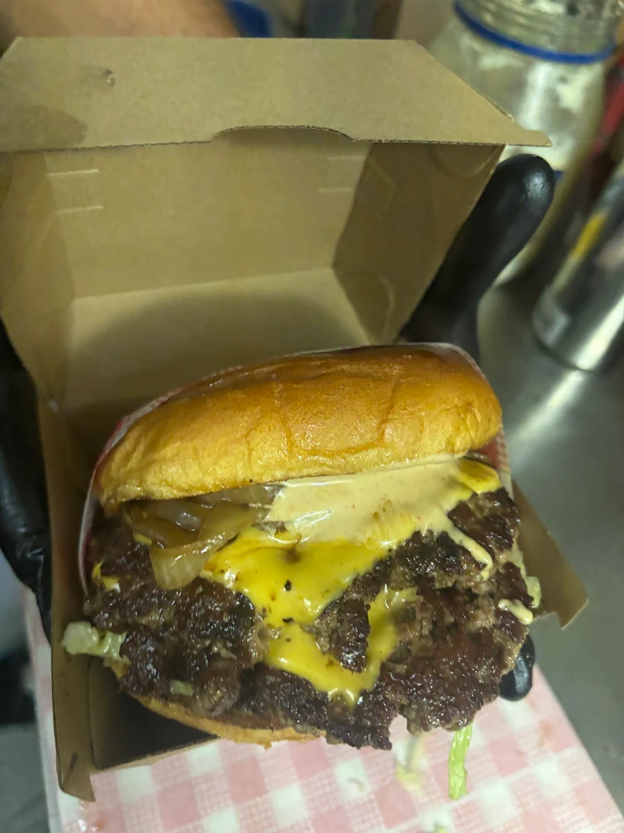 Highlights, RB Burgers