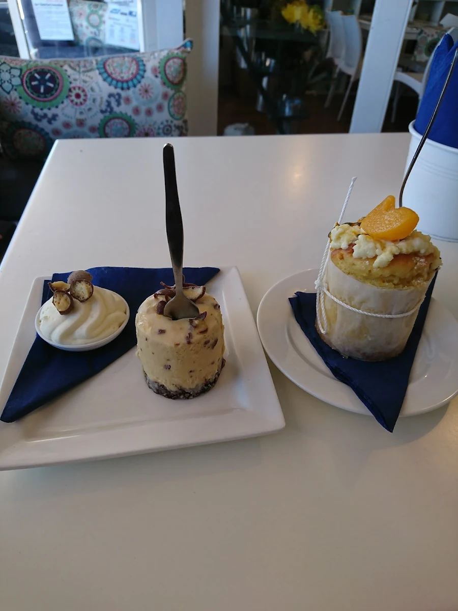 Highlights, DeliCate Cafe