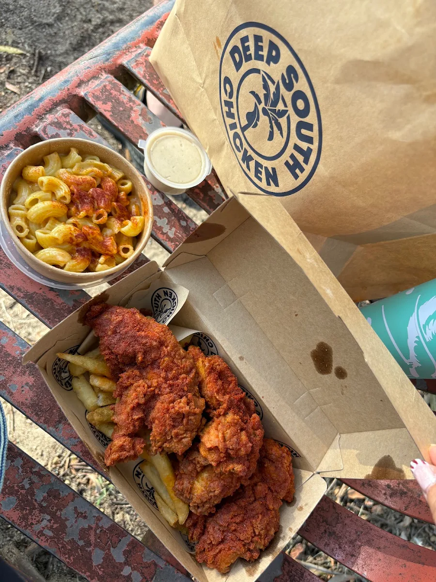 Highlights, Deep South Chicken Logan Central
