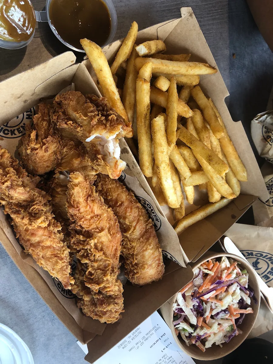 Highlights, Deep South Chicken Logan Central