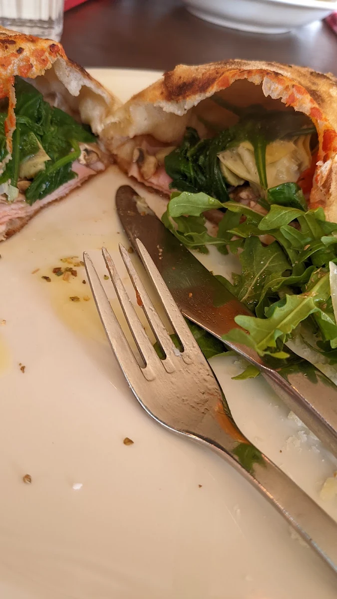 Calzone, Centra