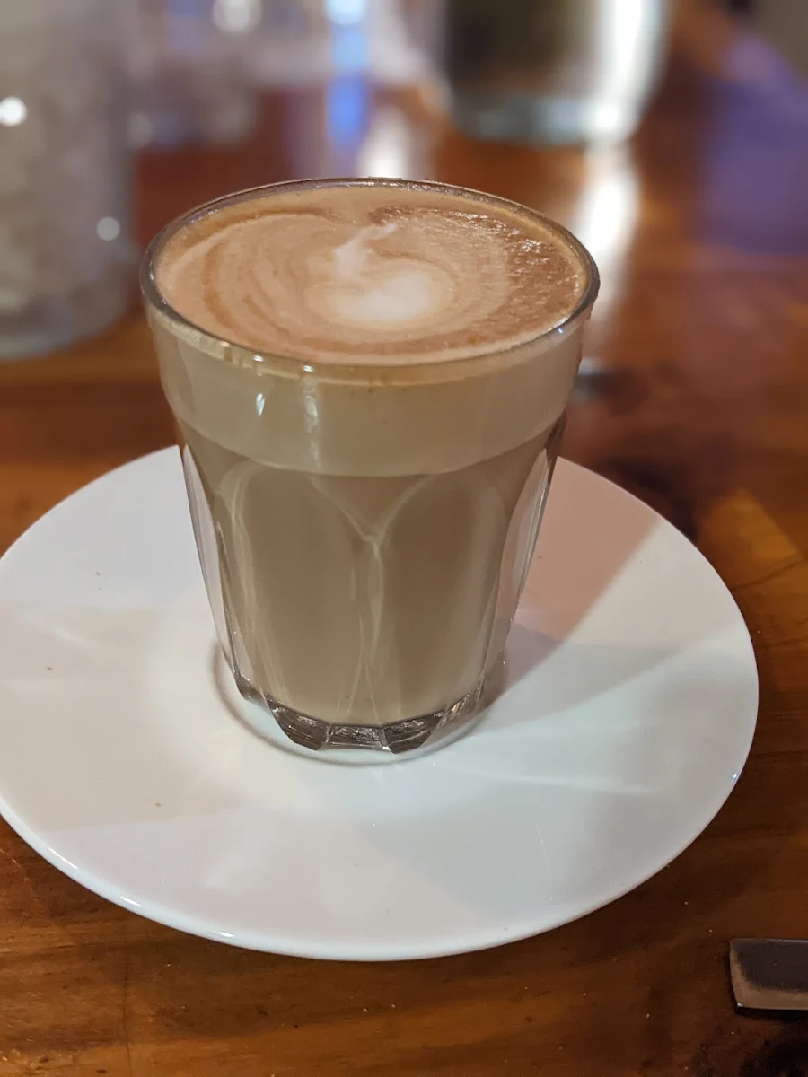 Latte, Centra