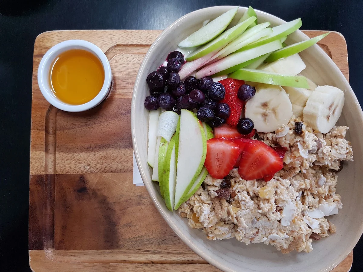 Almond, Roseberry Street Cafe
