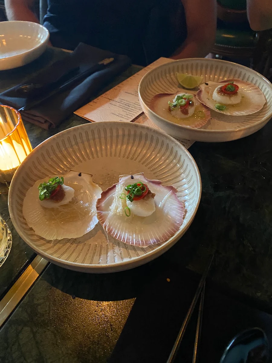 Scallops, Hutong Harry's