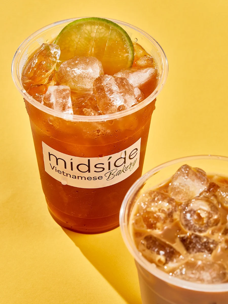 Highlights, Midside Bakery