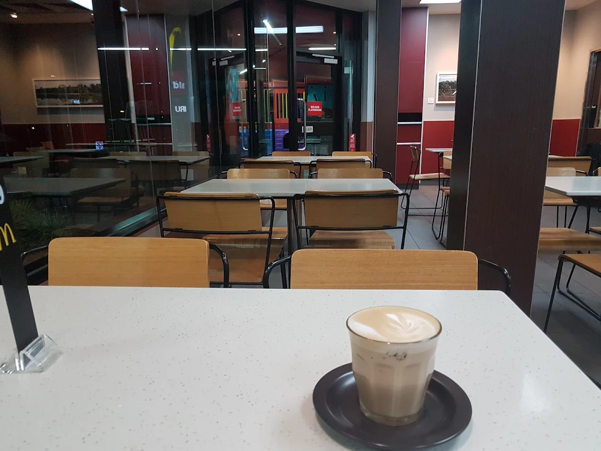 Latte, McDonald's Yallambie