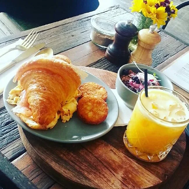 Birdcage Big Breakfast