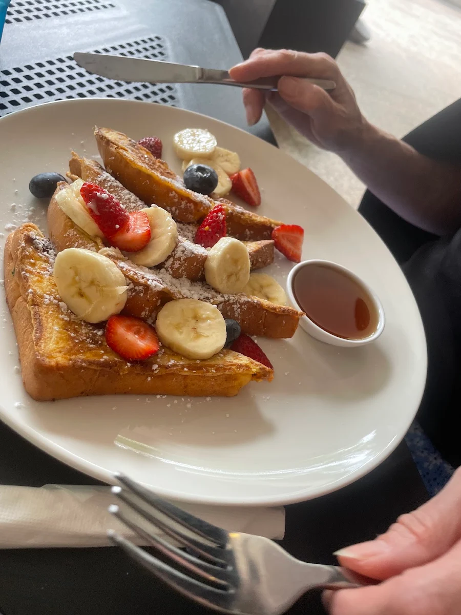 Highlights, Danieli Cafe