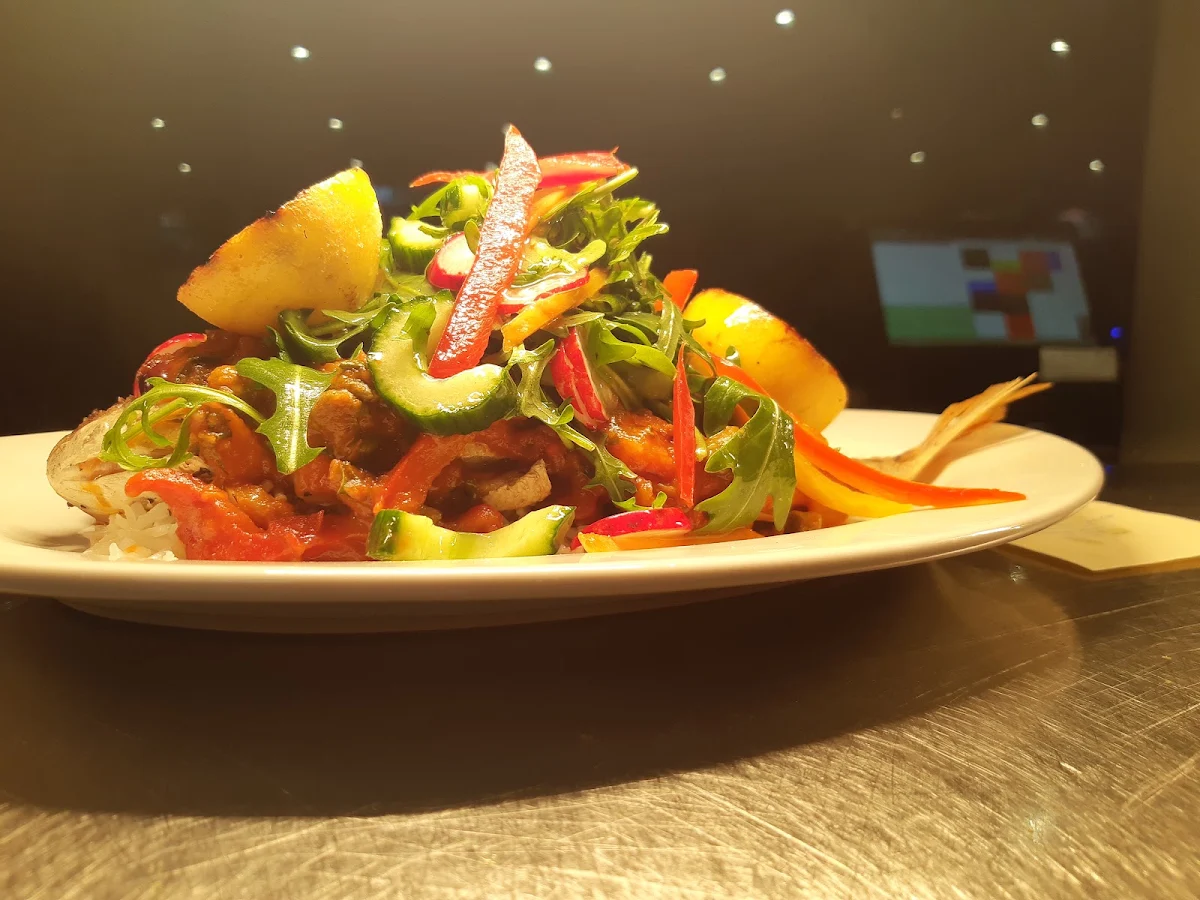 Highlights, Olinda Creek Hotel