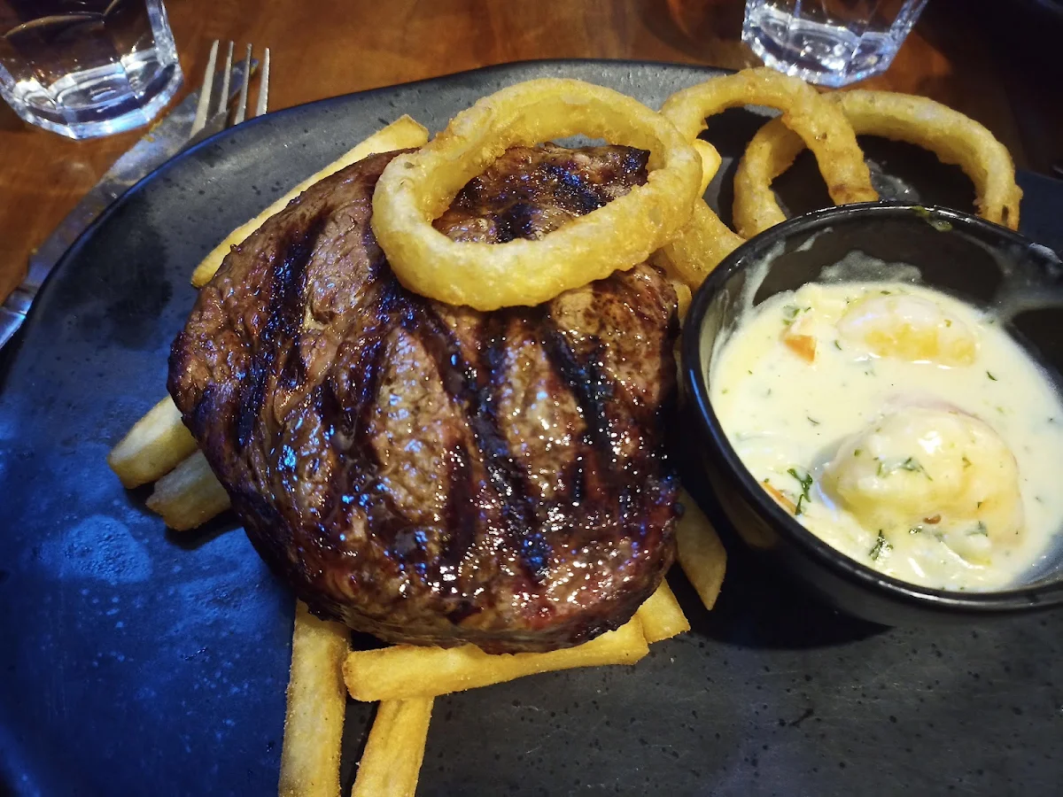 Scotch Fillet with Garlic Prawns