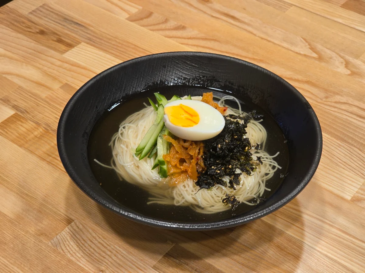 Cold Kimchi Noodles